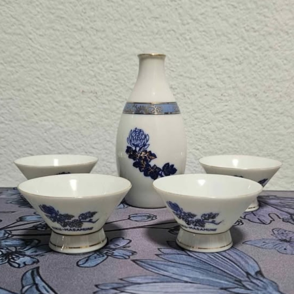 Elegant White and Blue Floral Sake Set